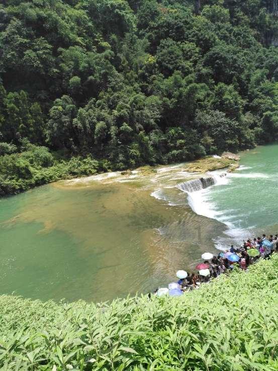逃离海岛村